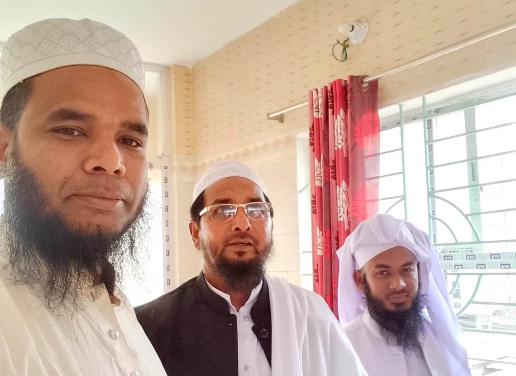 অনুভূতি প্রকাশ করছেন ফারেগীন